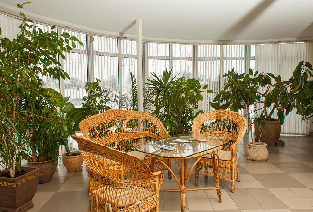 Vynnyky Hotel Galaktika מראה חיצוני תמונה